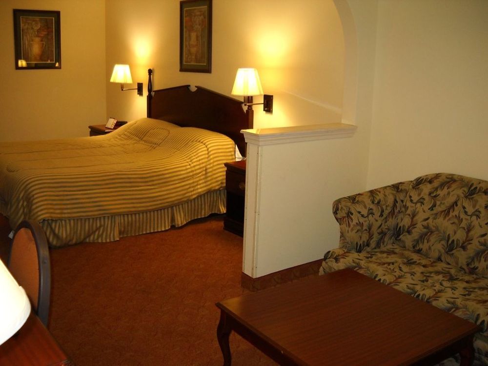 Legacy Inn & Suites Gulfport Room photo